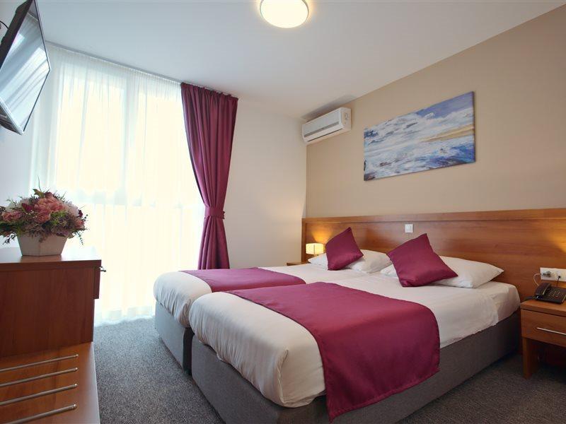 Hotel Komodor