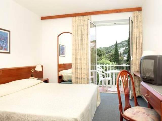 Hotel Komodor 3*